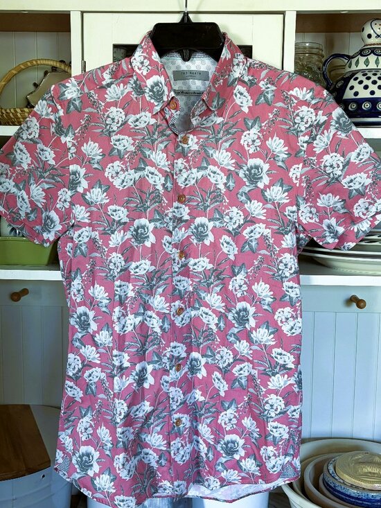 Ted Baker London Tops - Women's Ted Baker Shirt S Pink/Gray Floral Short Sleeve Cotton Button Down
